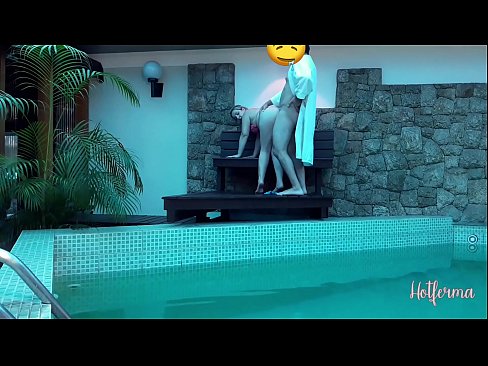 ❤️ Le patron invite la femme de chambre à la piscine, mais n'a pas pu résister à une chaude ❤️ Porno at porn fr.battlepass-bonuse.ru ❤