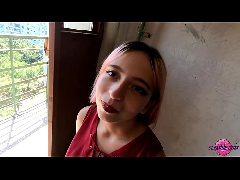 ❤️ Une étudiante sensuelle suce un étranger dans l'Outback - sperme sur son visage ❤️ Porno at porn fr.battlepass-bonuse.ru ❤